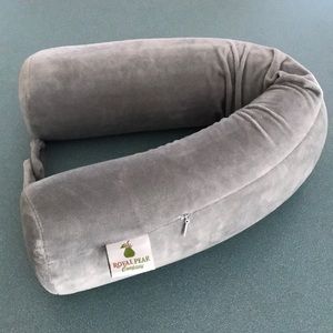Neck pillow